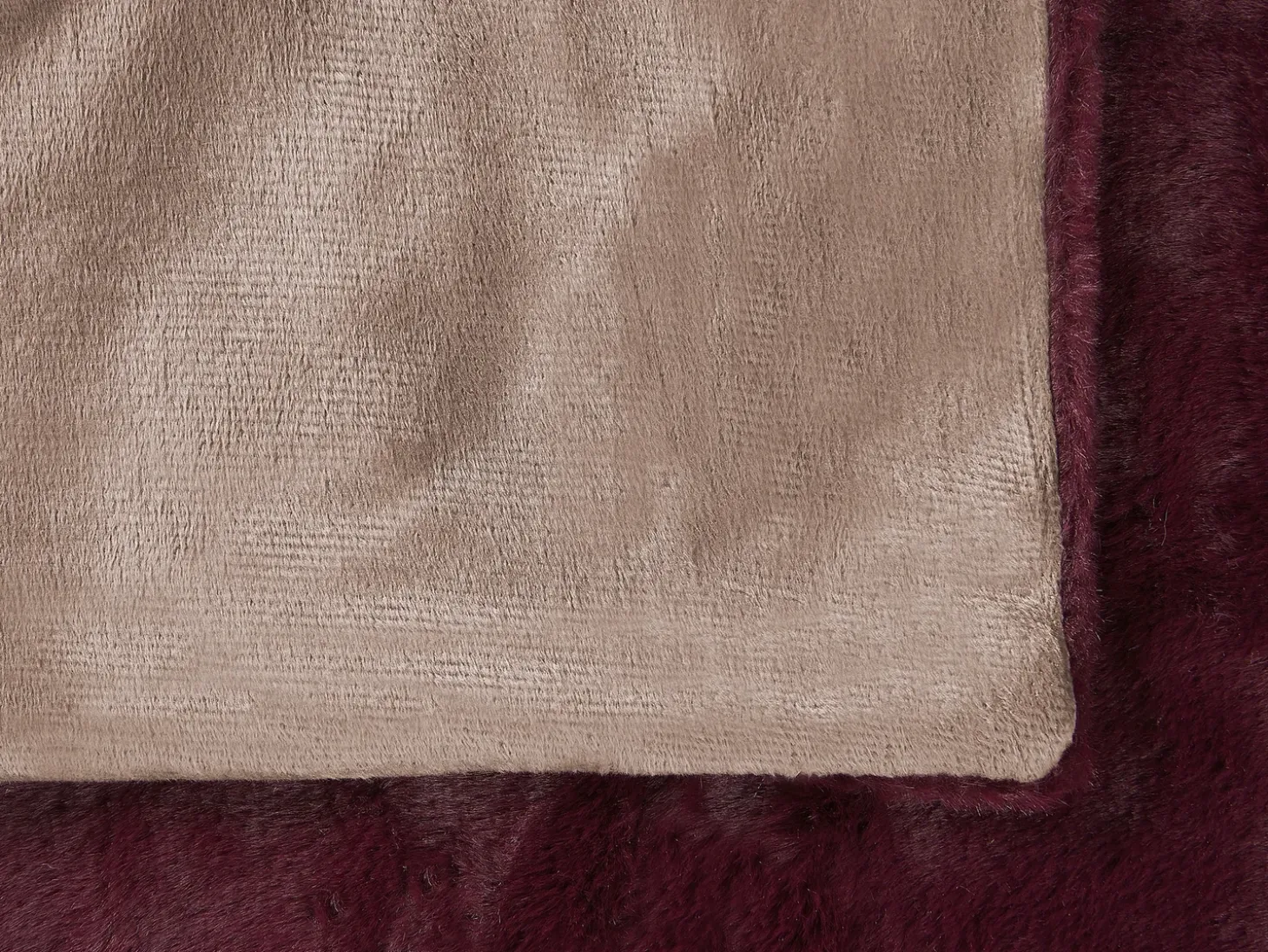 Plaid TANTAN 150 x 200 cm Bordeaux