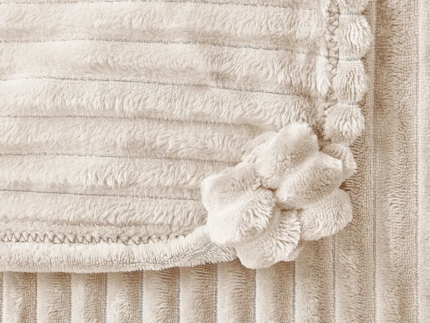Plaid KAWERI 150 x 200 cm Beige
