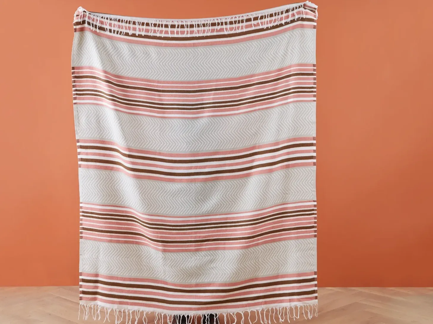 Plaid MAGAR 130 x 170 cm Beige