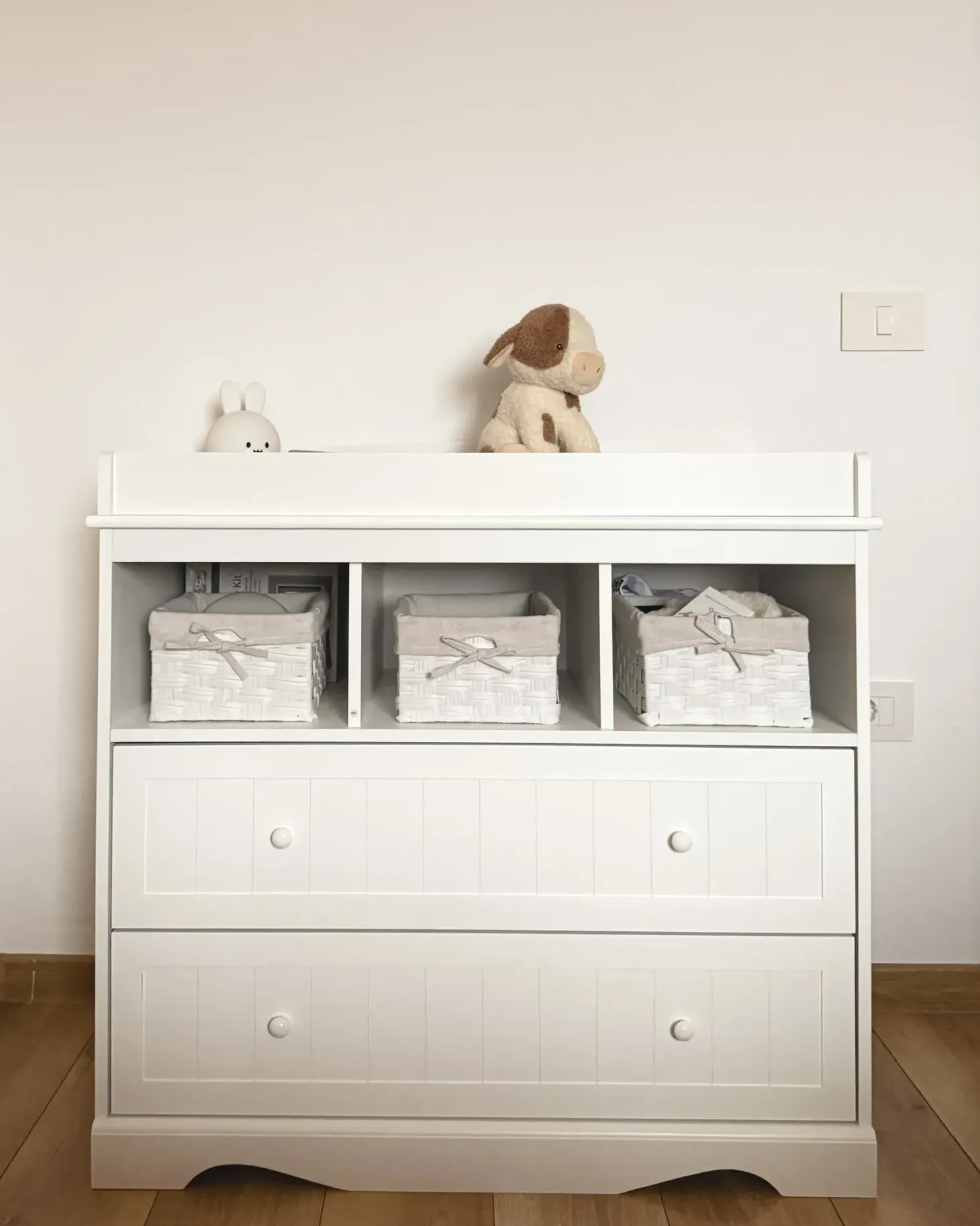 Puslebord VIRDEN Hvid