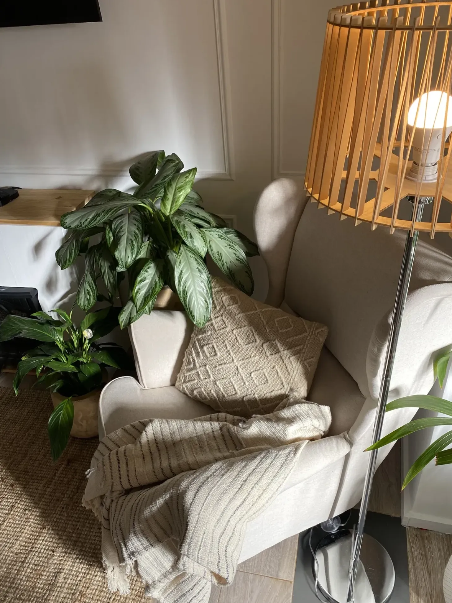 Øreklapstol ABSON Lys Beige