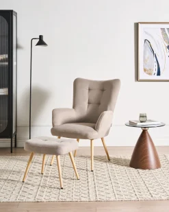 Øreklapstol VEJLE med fodskammel Beige