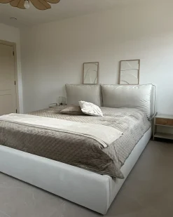 Seng med opbevaring BAJONNA Velour Cremehvid 180 x 200 cm