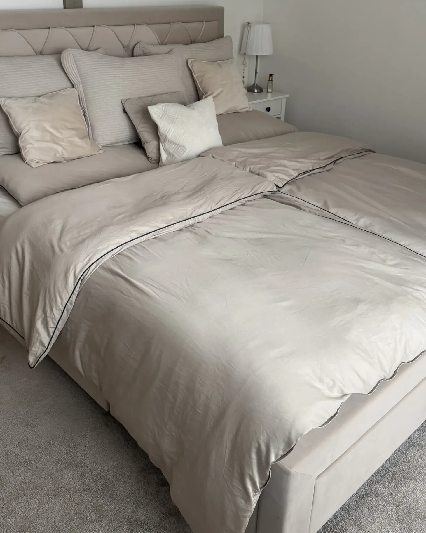Seng med skuffer til opbevaring LIEVIN Velour Beige 180 x 200 cm