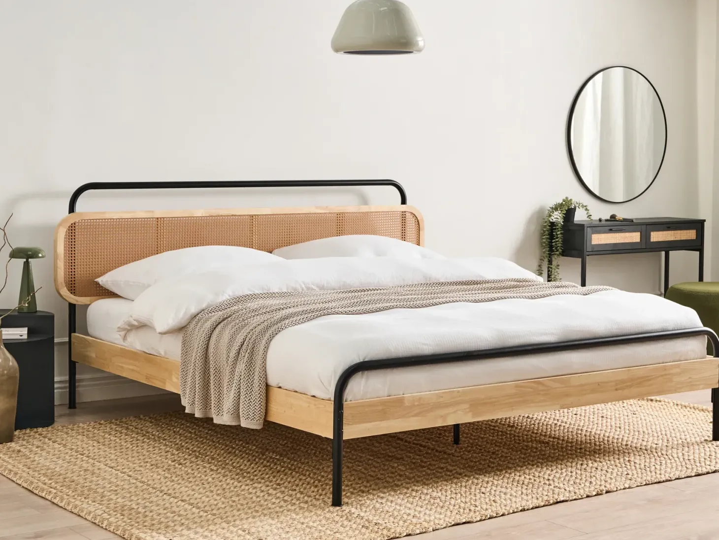 Seng Rattan BOUSSICOURT 180 x 200 cm Lysebrun