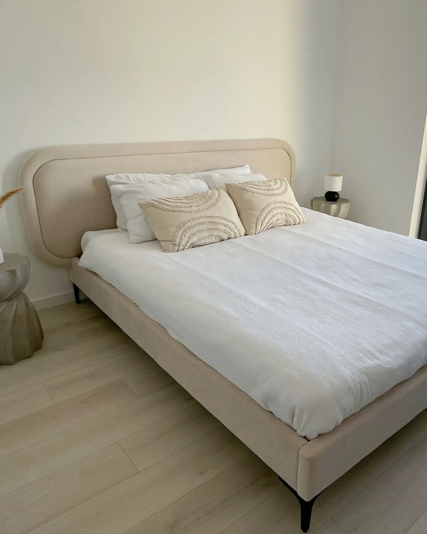 Seng Velour SUZETTE 160 x 200 cm Lys Beige