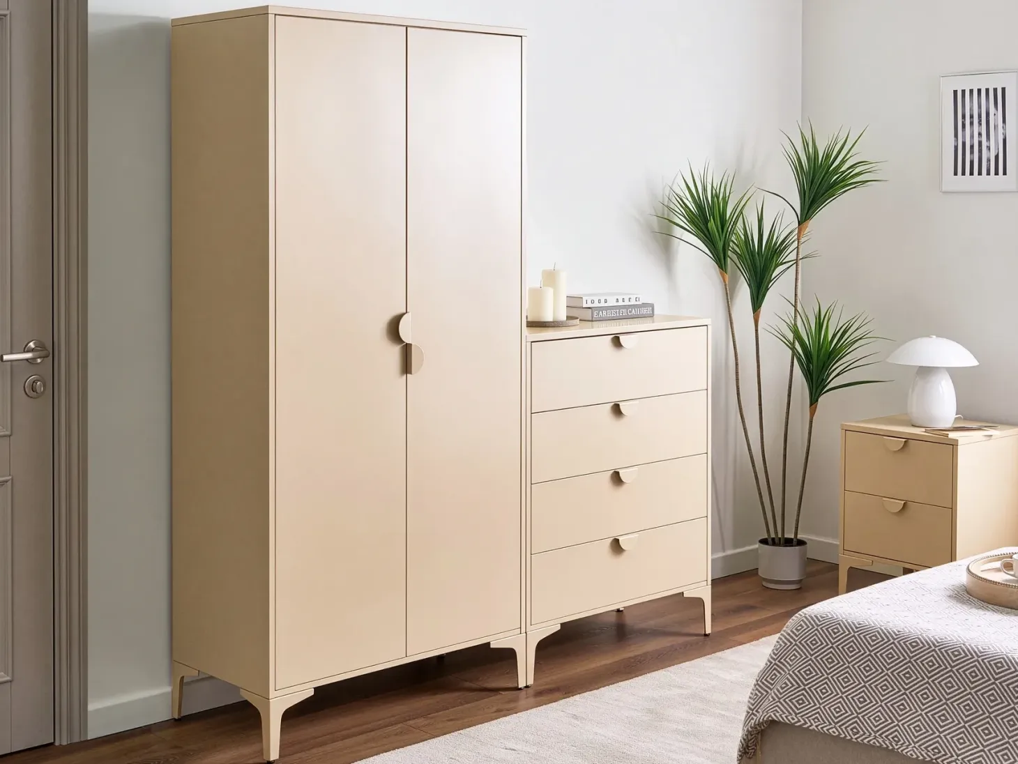 4 skuffers kommode ARDURA Metal Beige