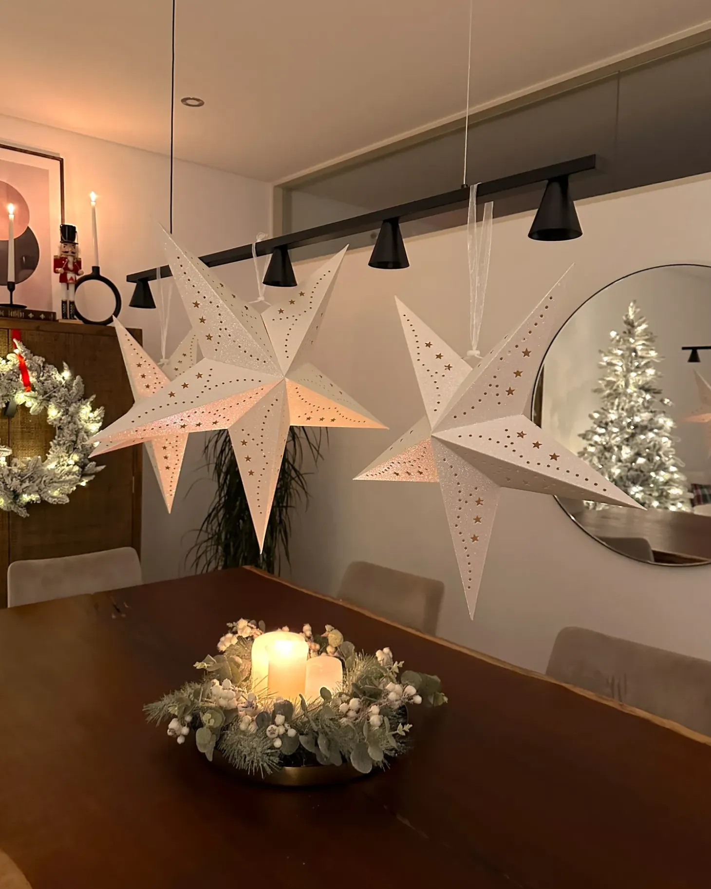 Sneklædt julekrans LED SUNDO Hvid 70 cm
