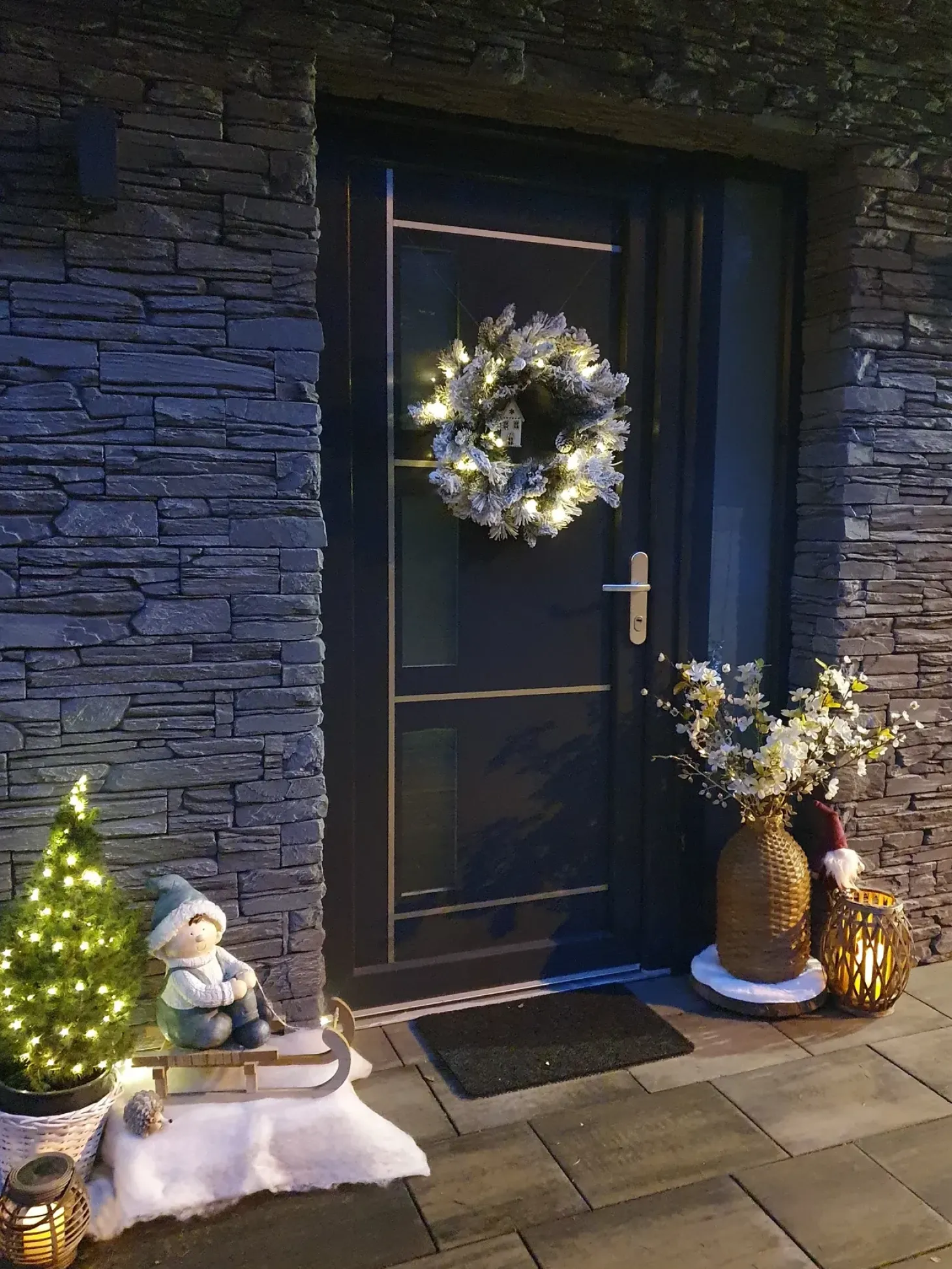 Sneklædt julekrans LED WHITEHORN Hvid 55 cm
