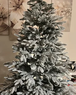Sneklædt juletræ BASSIE 180 cm Hvid
