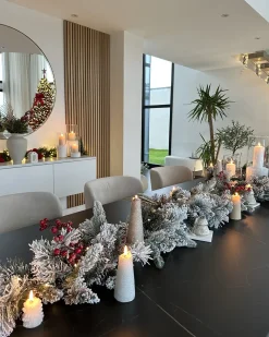 Sneklædt juleguirlande LED WHITEHORN 270 cm Hvid
