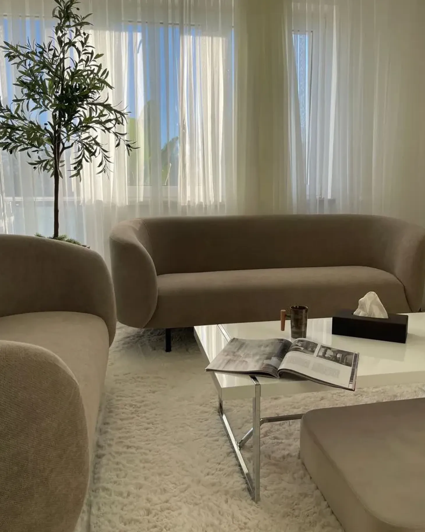 Sofa 3 personers LOEN Brungrå