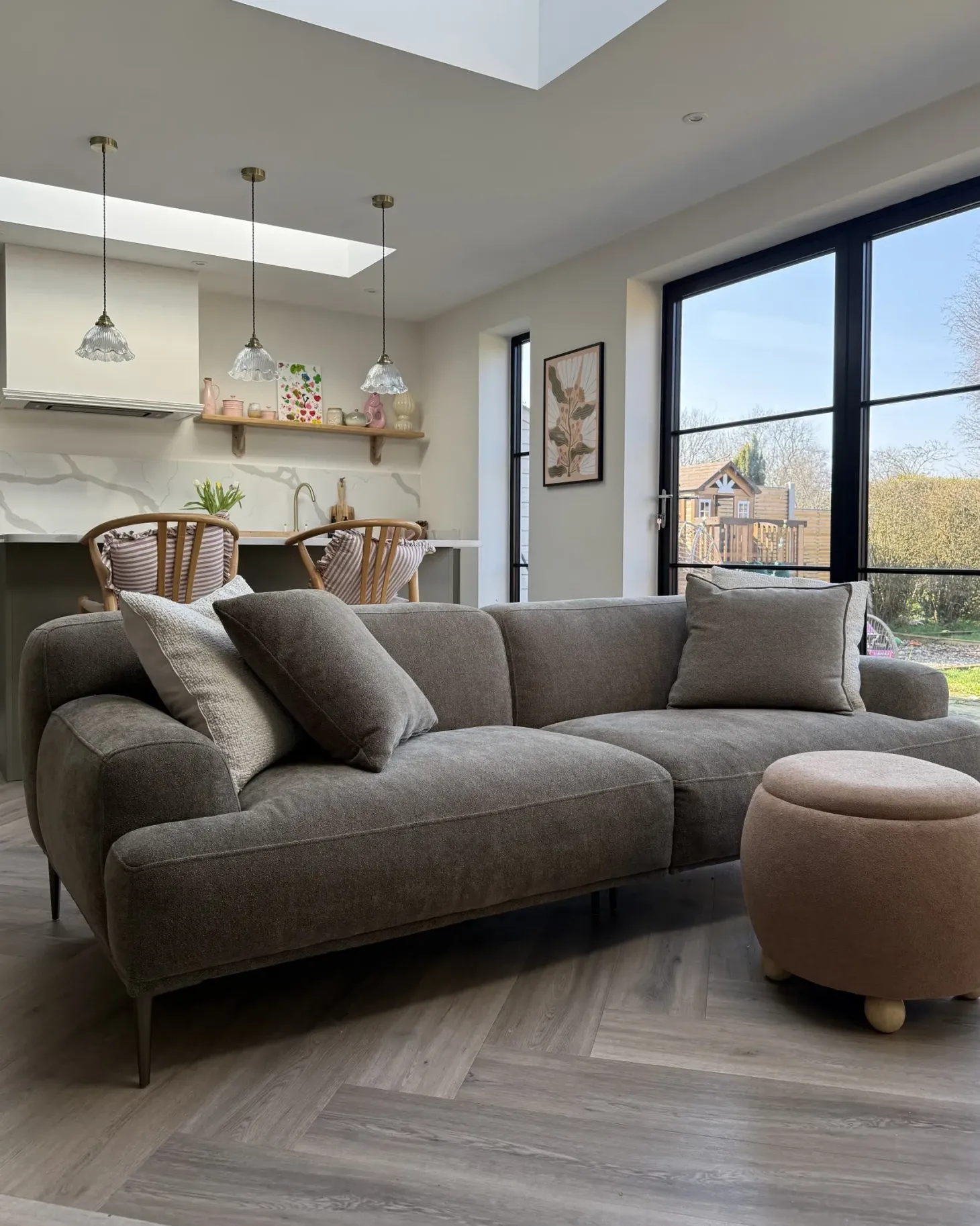 Sofa 3 personers MATILA Lysebrun