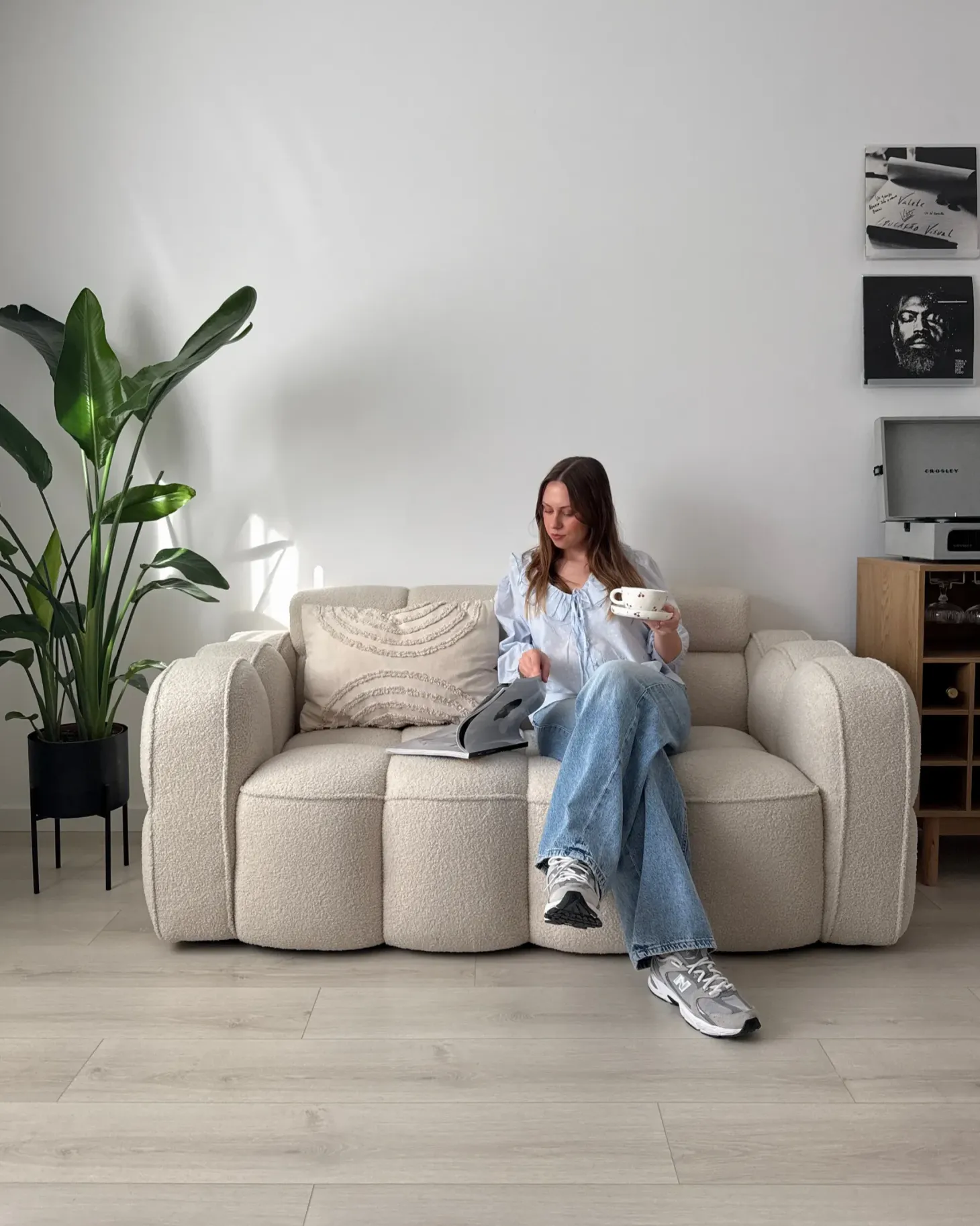 Sofa 2 personers UTANA Boucle Cremehvid
