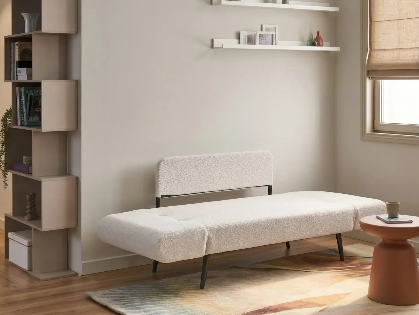 Sovesofa 2 personers DOROTEA Boucle Cremehvid