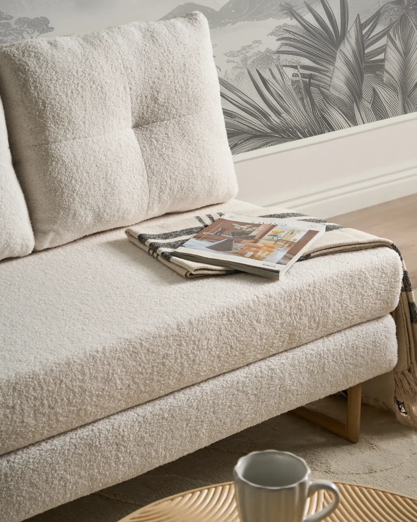 Sovesofa 2 personers JERSLEV Boucle Cremehvid