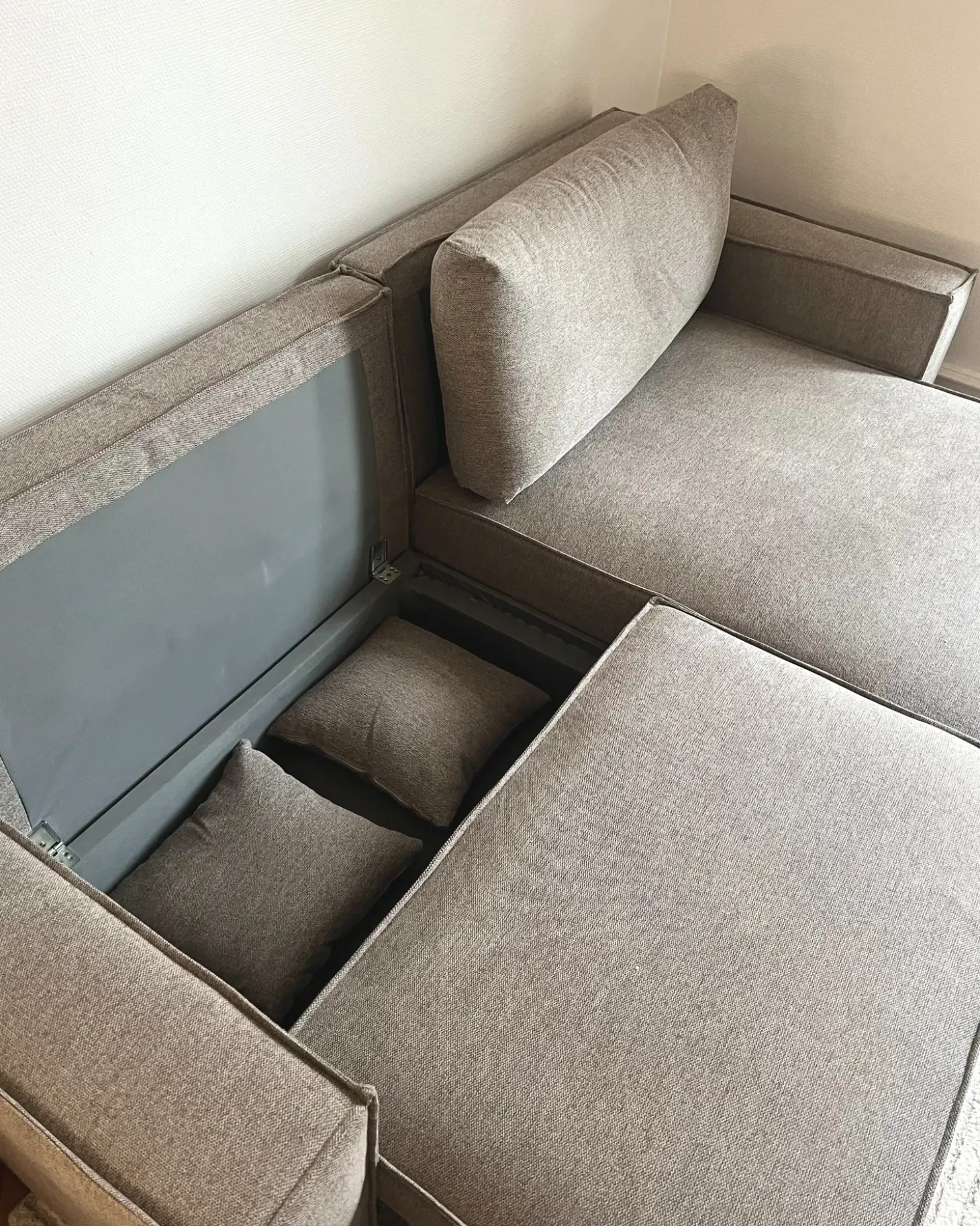 Sovesofa 3 personers KARILA Brungrå med opbevaring Venstrevendt