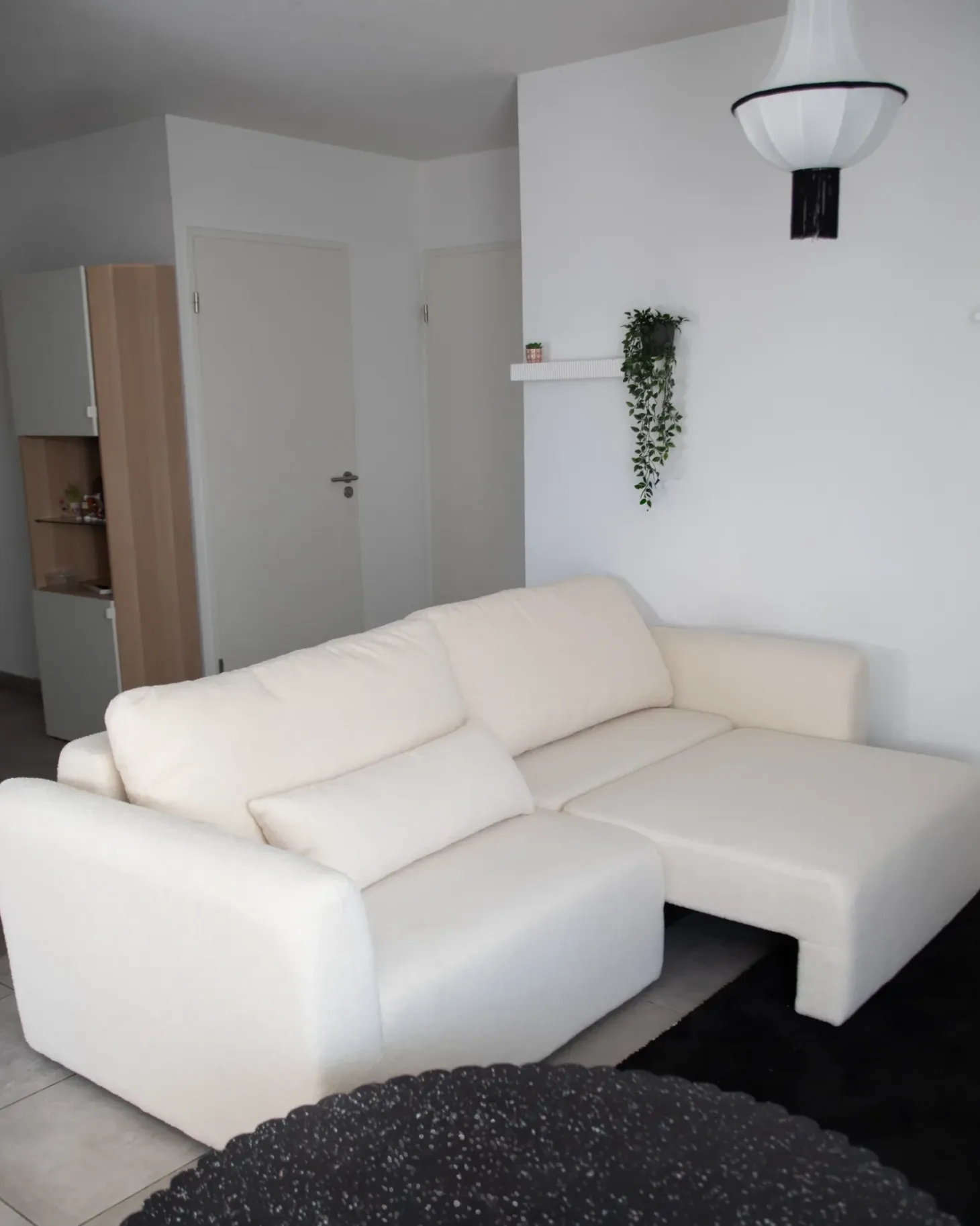 Sovesofa 3 personers VAXHOLM Boucle Cremehvid med opbevaring