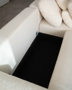 Sovesofa 3 personers VAXHOLM Boucle Cremehvid med opbevaring