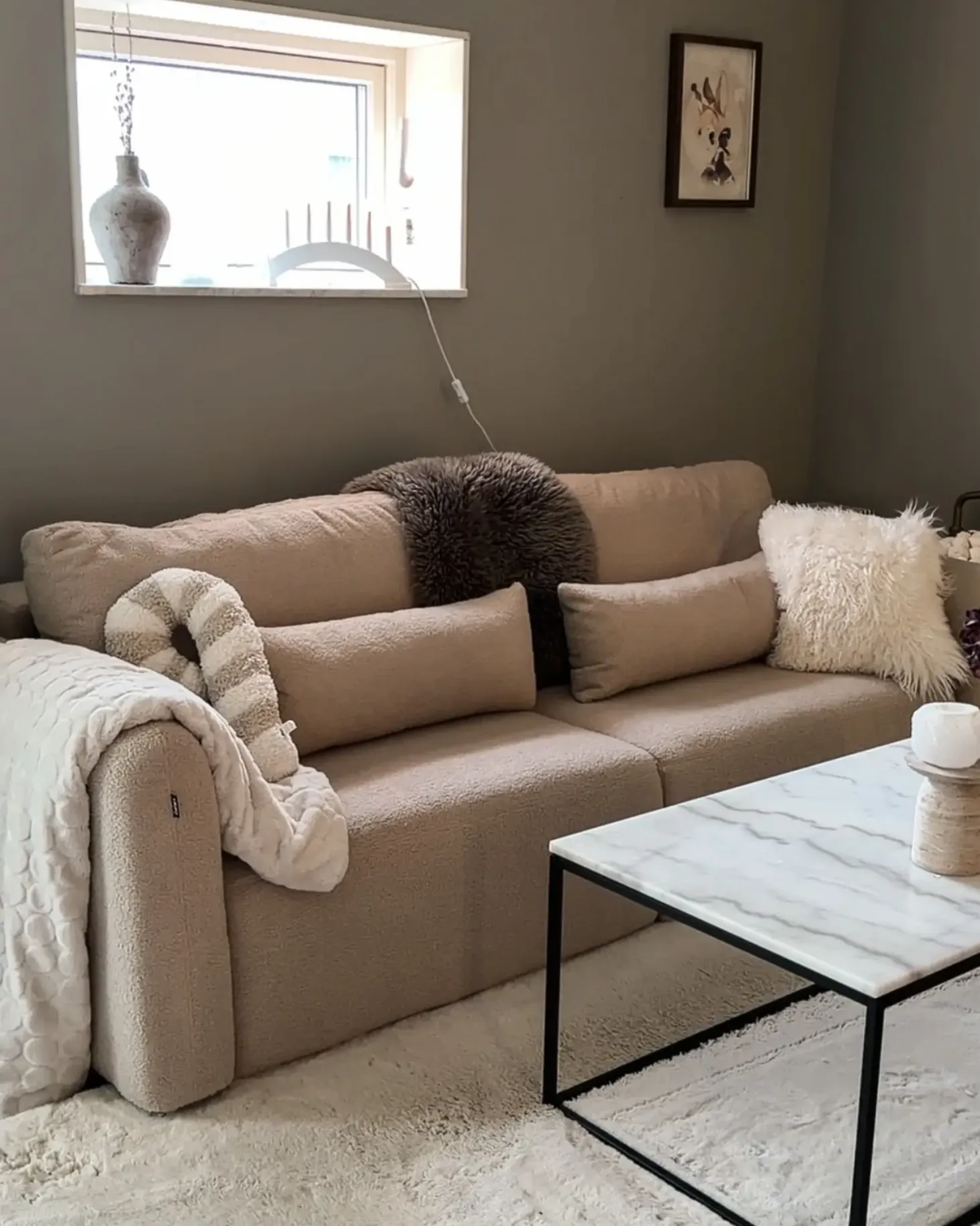 Sovesofa 3 personers VAXHOLM Boucle Lys Beige med opbevaring