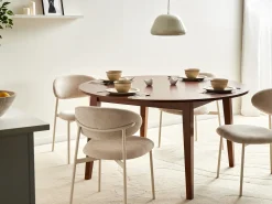 Spisebord HUNTLEY Mørk eg 140 cm 140 cm