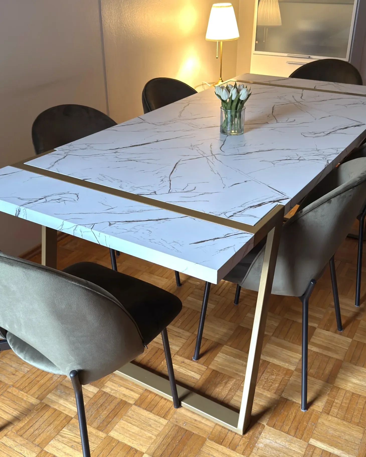 Spisebord MARTYNIKA Hvid marmor 200 cm 90 cm