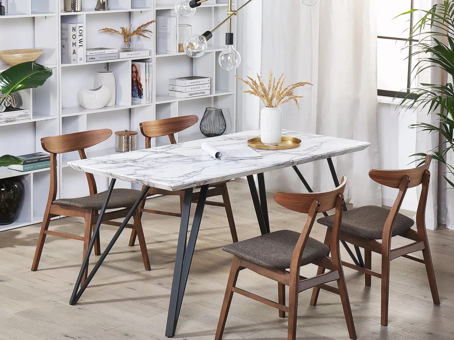 Spisebord MOLDEN Marmor/sort 150 cm 80 cm