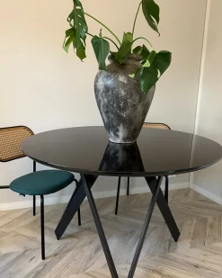 Spisebord OXHILL Sort 120 cm 120 cm