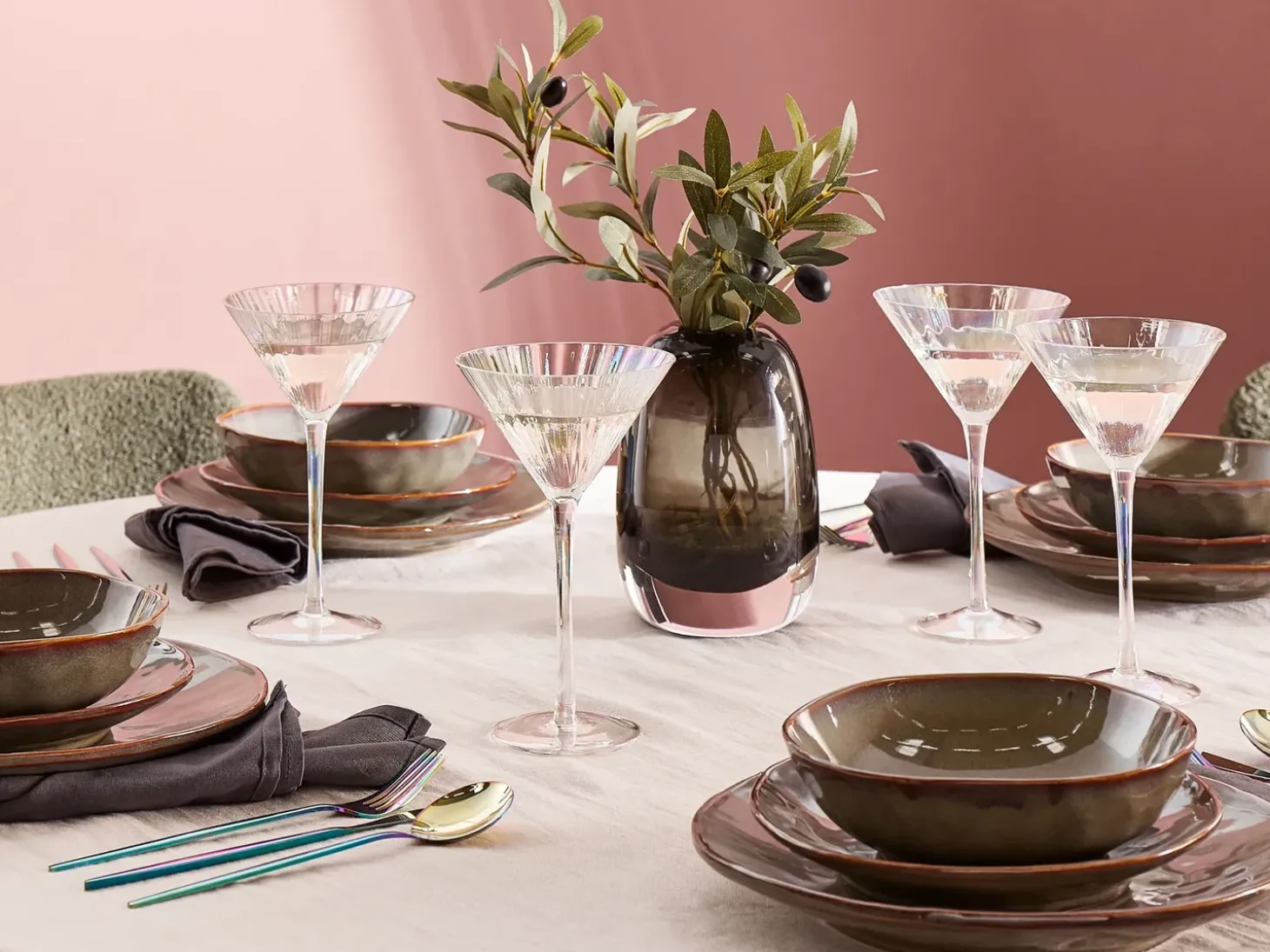 Sæt af 4 martini glas MORGANITE 220 ml Transparent