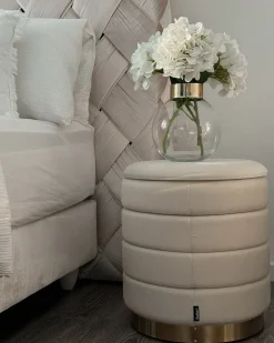 Sæt af 2 opbevaringspuffer GARLAND Velour Lys Beige