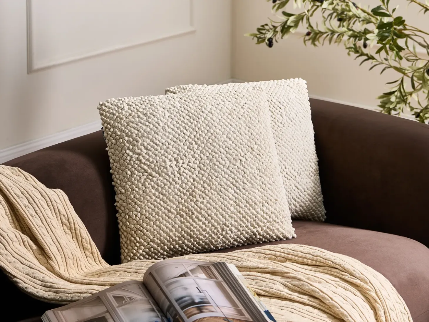 Sæt af 2 pyntepuder JOARA Bomuld 45 x 45 cm Lys Beige Ensfarvet