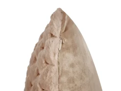 Sæt af 2 pyntepuder PURSLANE Kunstig pels 43 x 43 cm Sand Beige Geometrisk mønster