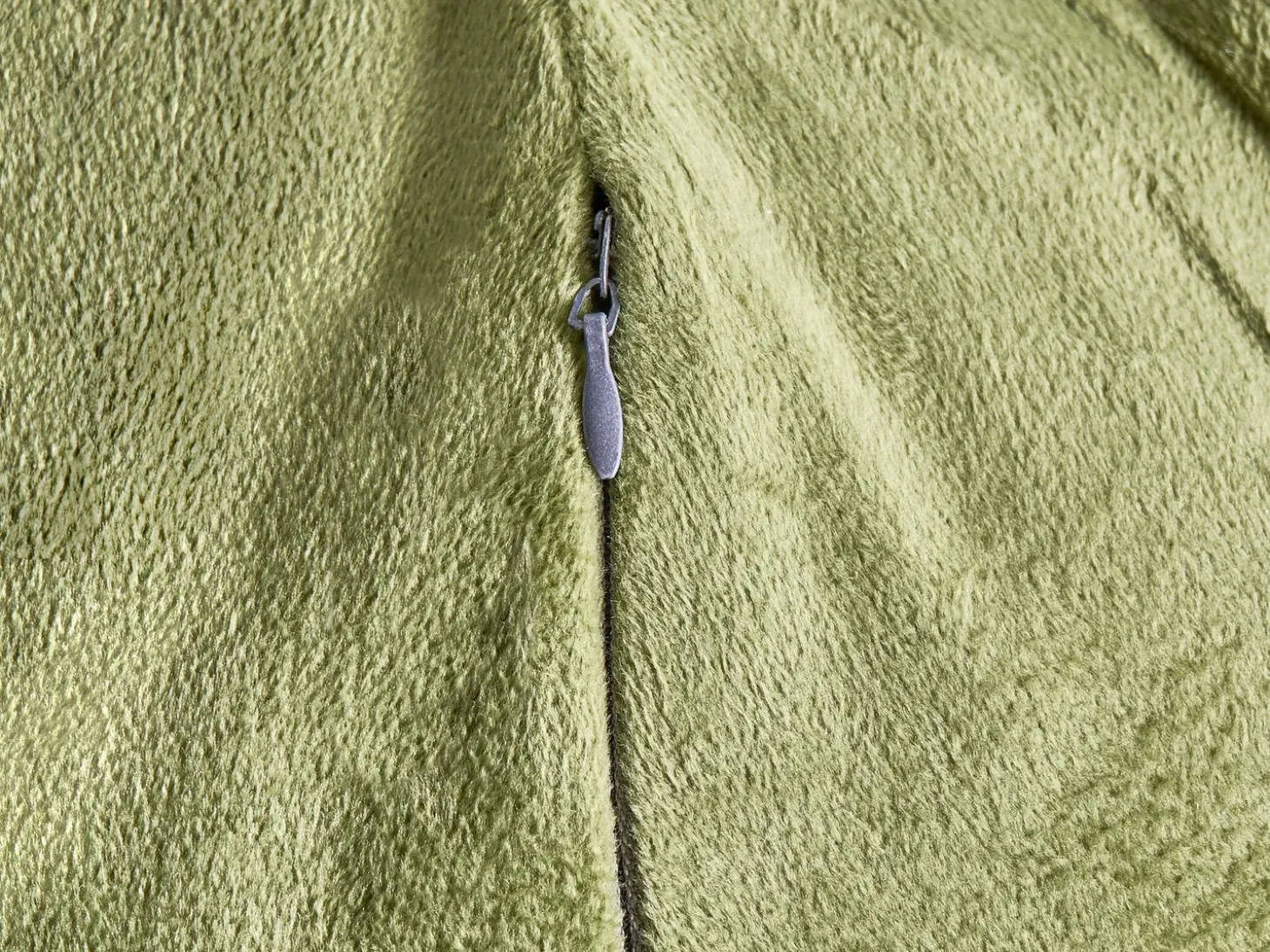 Sæt af 2 pyntepuder SALVIA Velour 33 x 33 cm Olivengrøn Ensfarvet