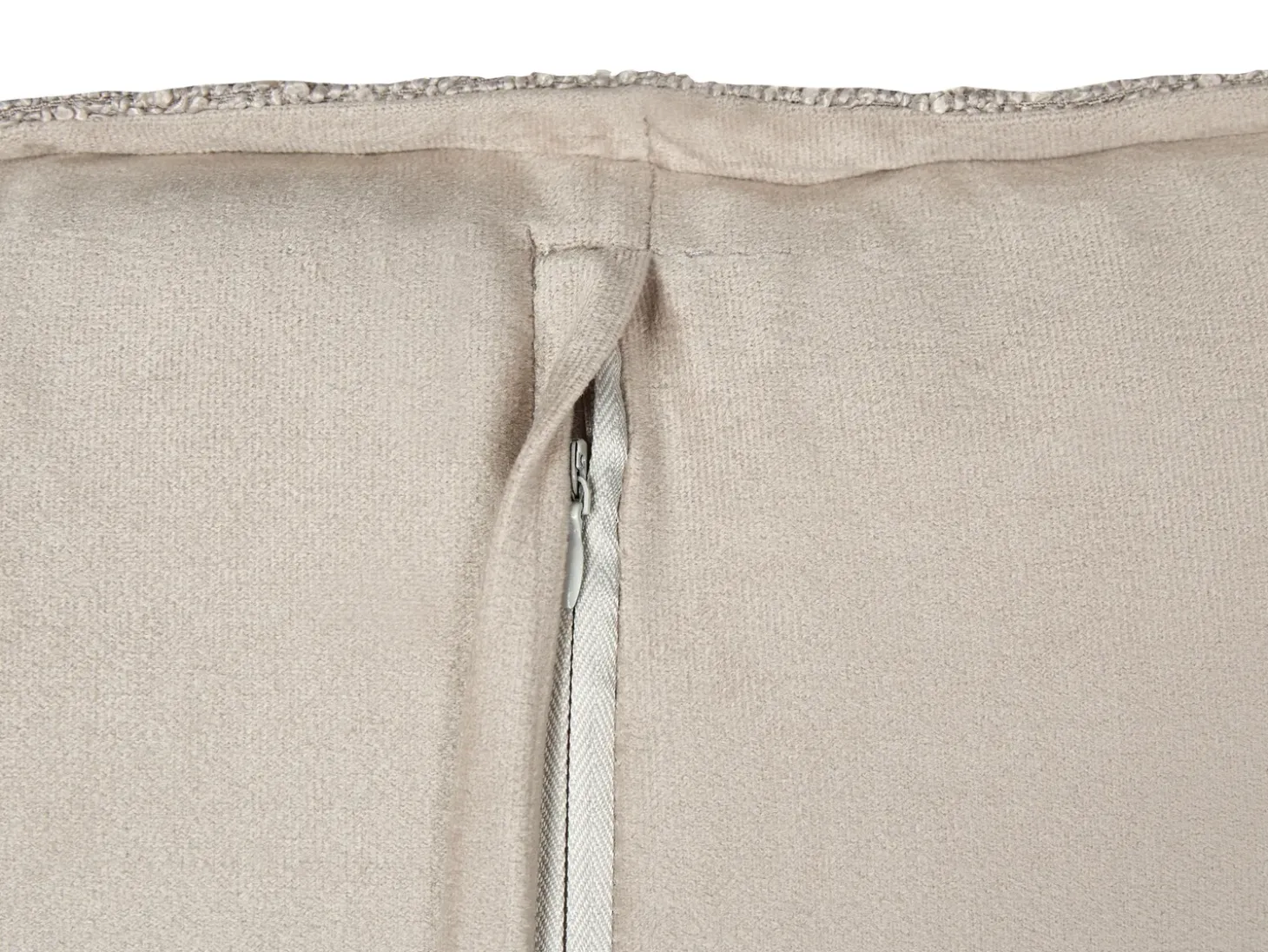 Sæt af 2 pyntepuder SENECIA Boucle 45 x 45 cm Beige Ensfarvet