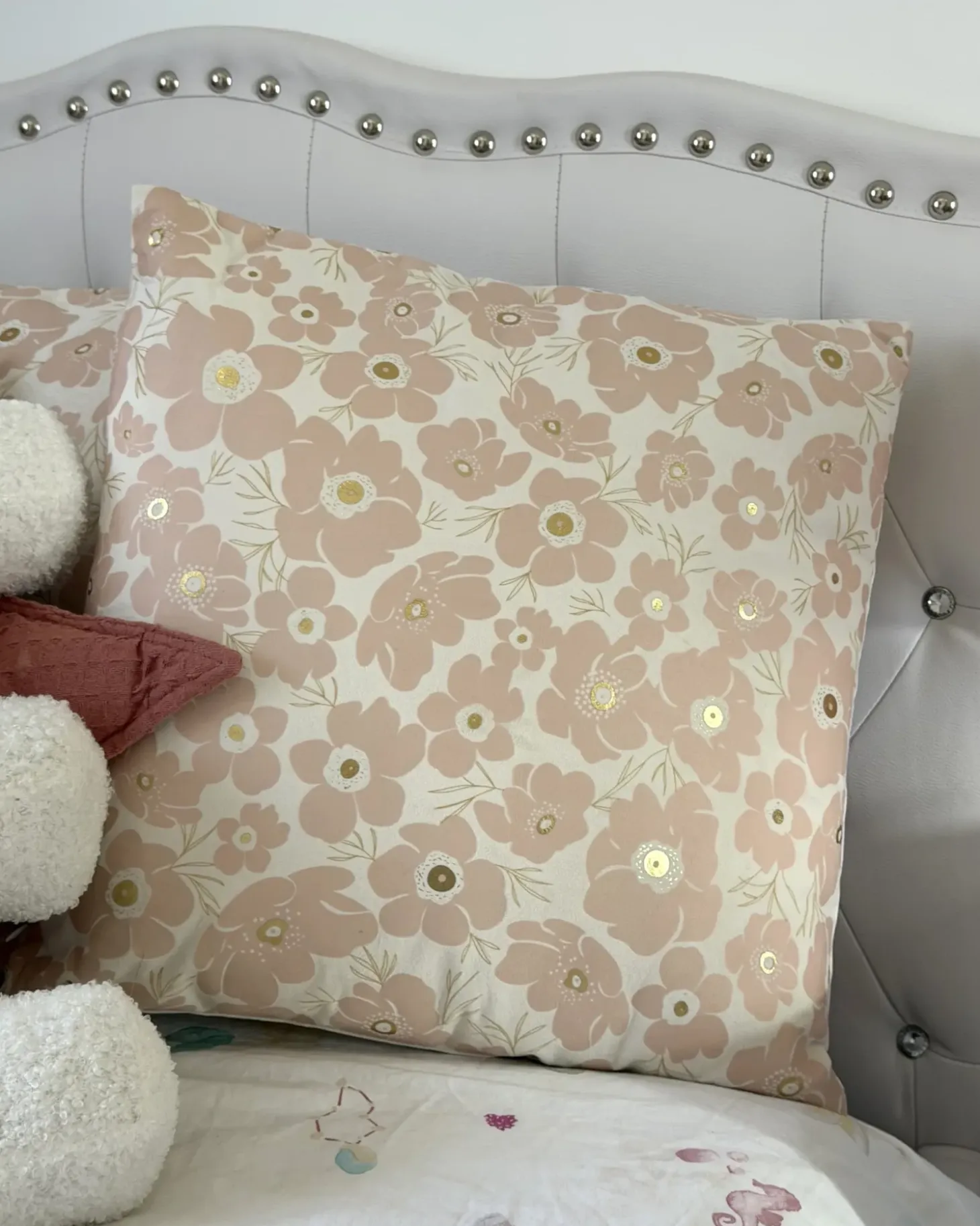 Sæt af 2 pyntepuder TRITELEIA Velour 45 x 45 cm Lyserød Blomstermønster