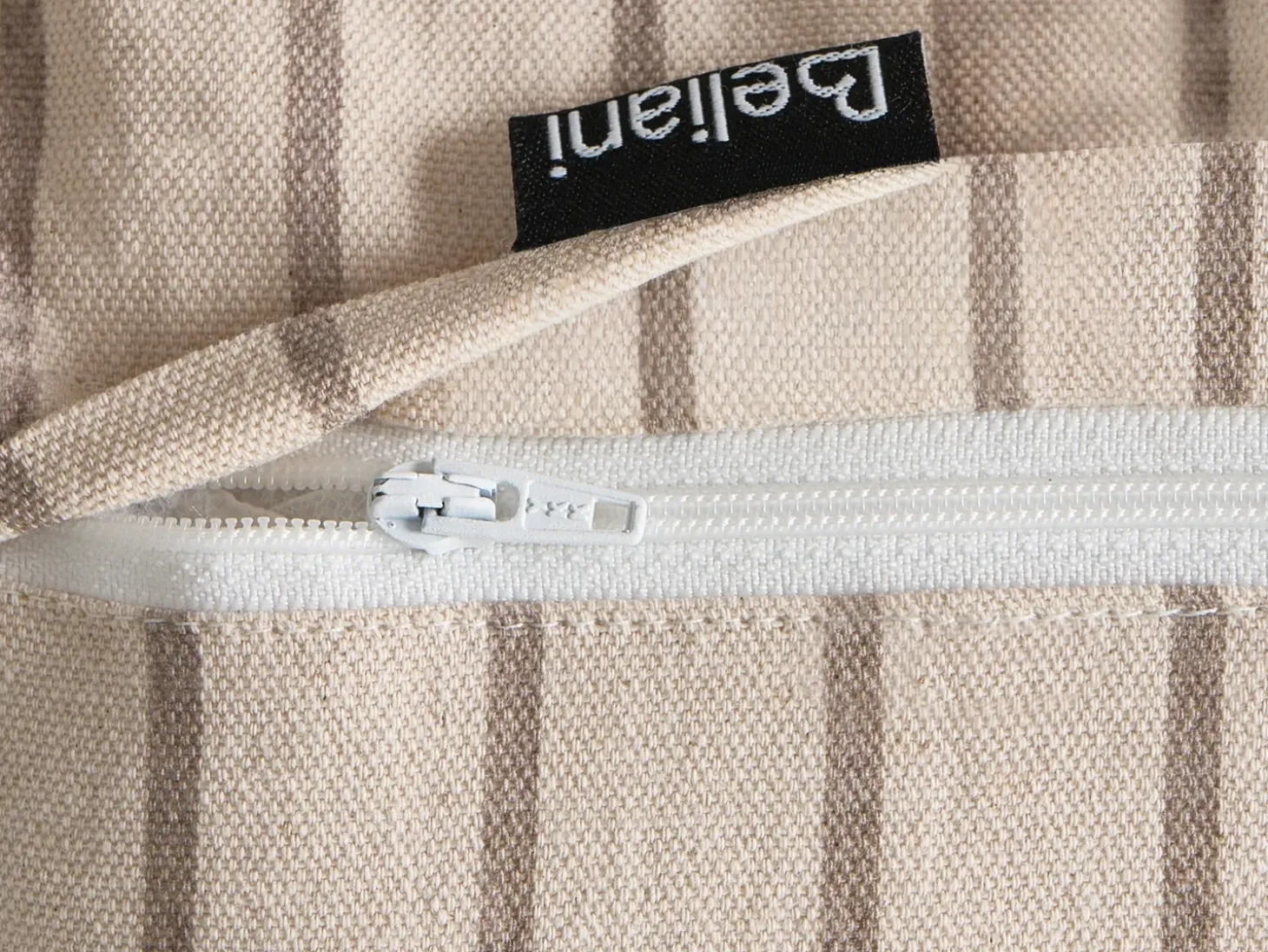Sæt med 3 dekorative puder MYRISTICA Bomuld 30 x 50 cm 45 x 45 cm Beige Blomstermønster