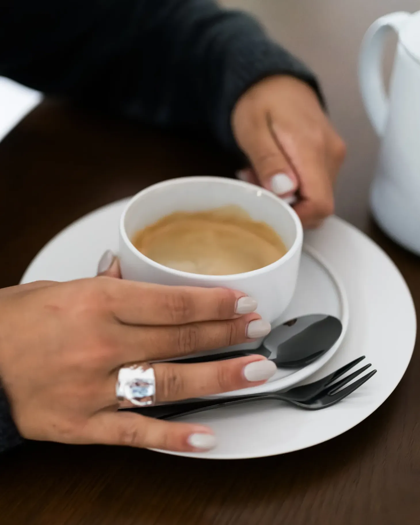 Sæt med 4 kopper med underkopper SESAME Stentøj Cremehvid