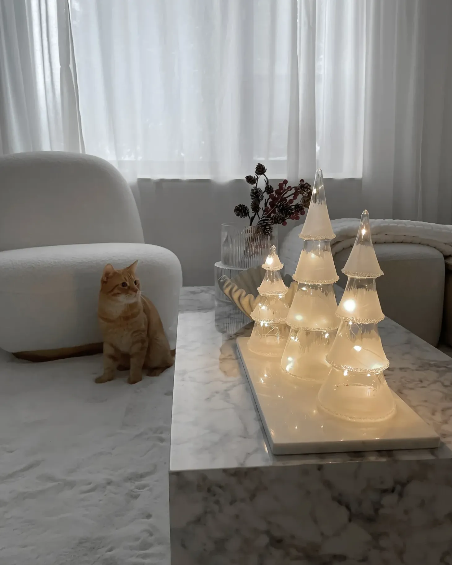 Sæt af 3 figurer LED KIERINKI Juletræ 22/27/33 cm Hvid