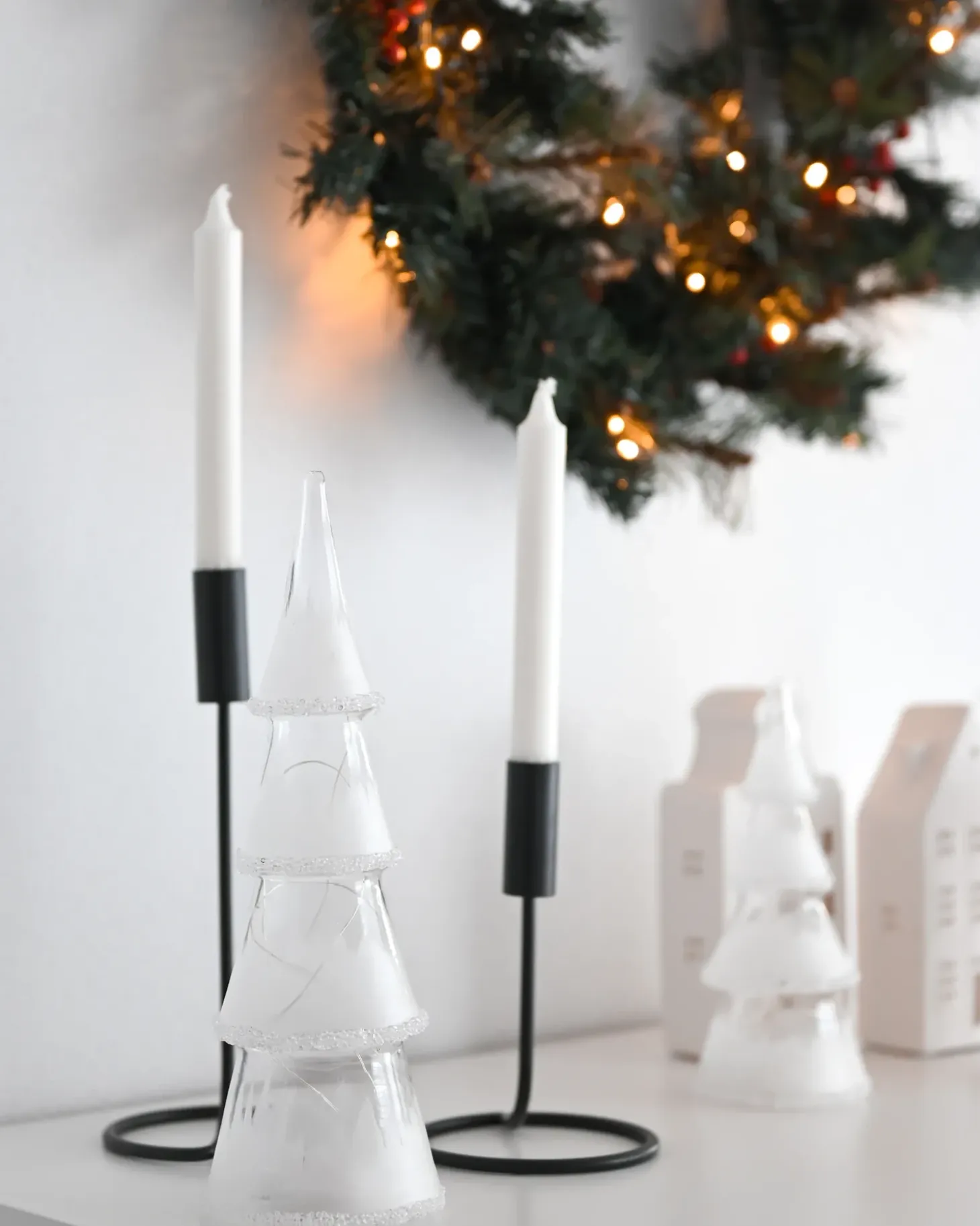 Sæt af 3 figurer LED KIERINKI Juletræ 22/27/33 cm Hvid