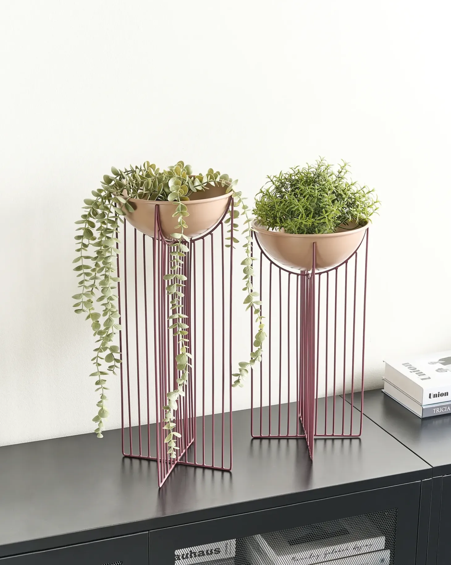 Sæt af 2 forhøjede plantekrukker FICARIA Metal 22 cm Lyserød