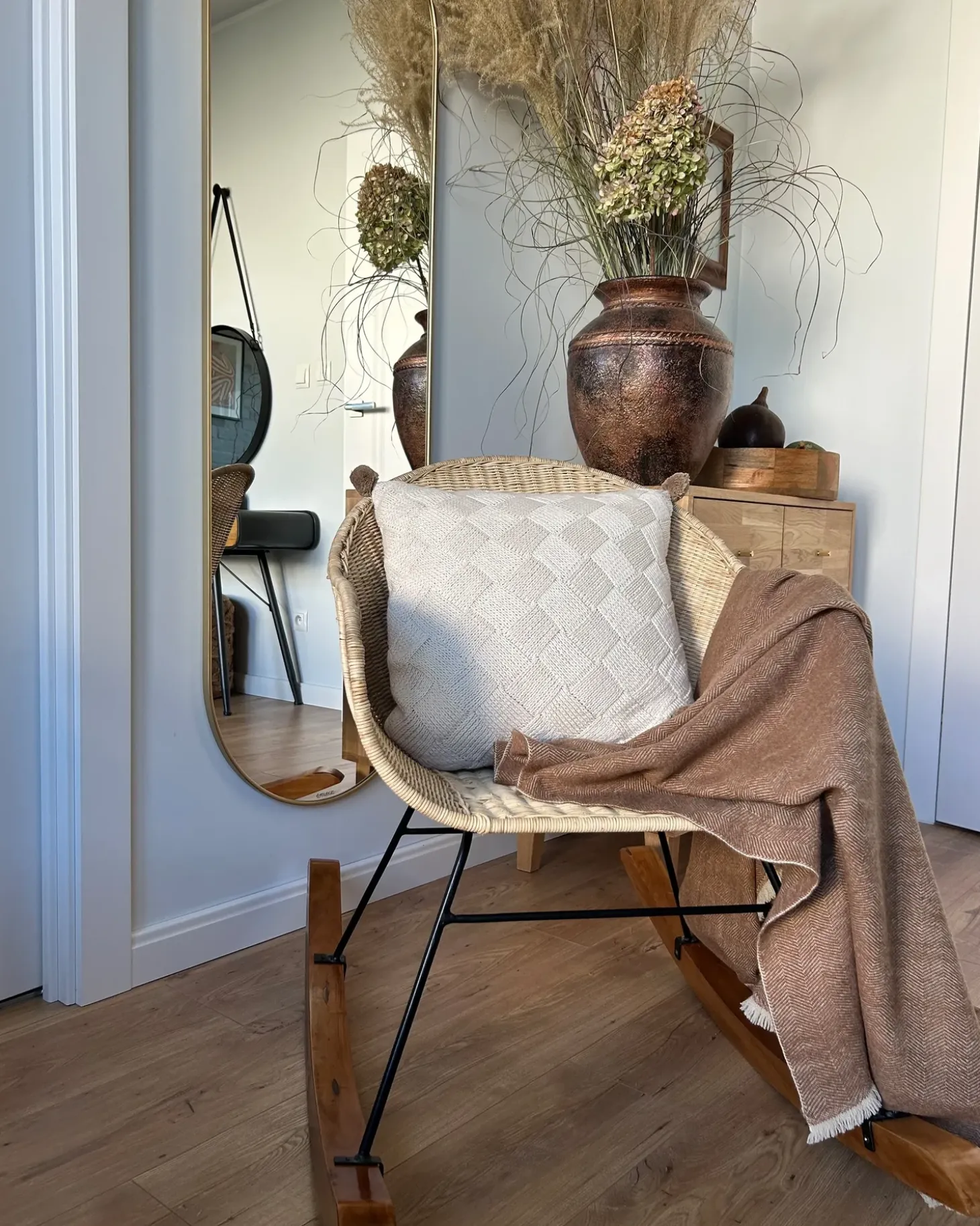 Sæt af 2 gyngestole LAVINIO Rattan Naturlig