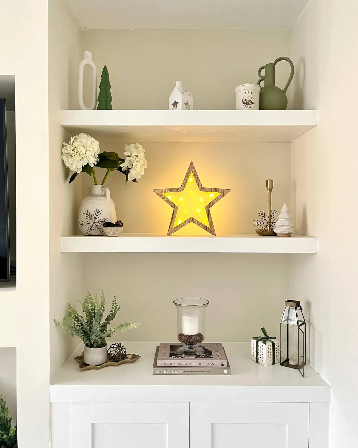 Sæt af 3 lysestager LIWUNG Metal 27/33/38 cm Guld