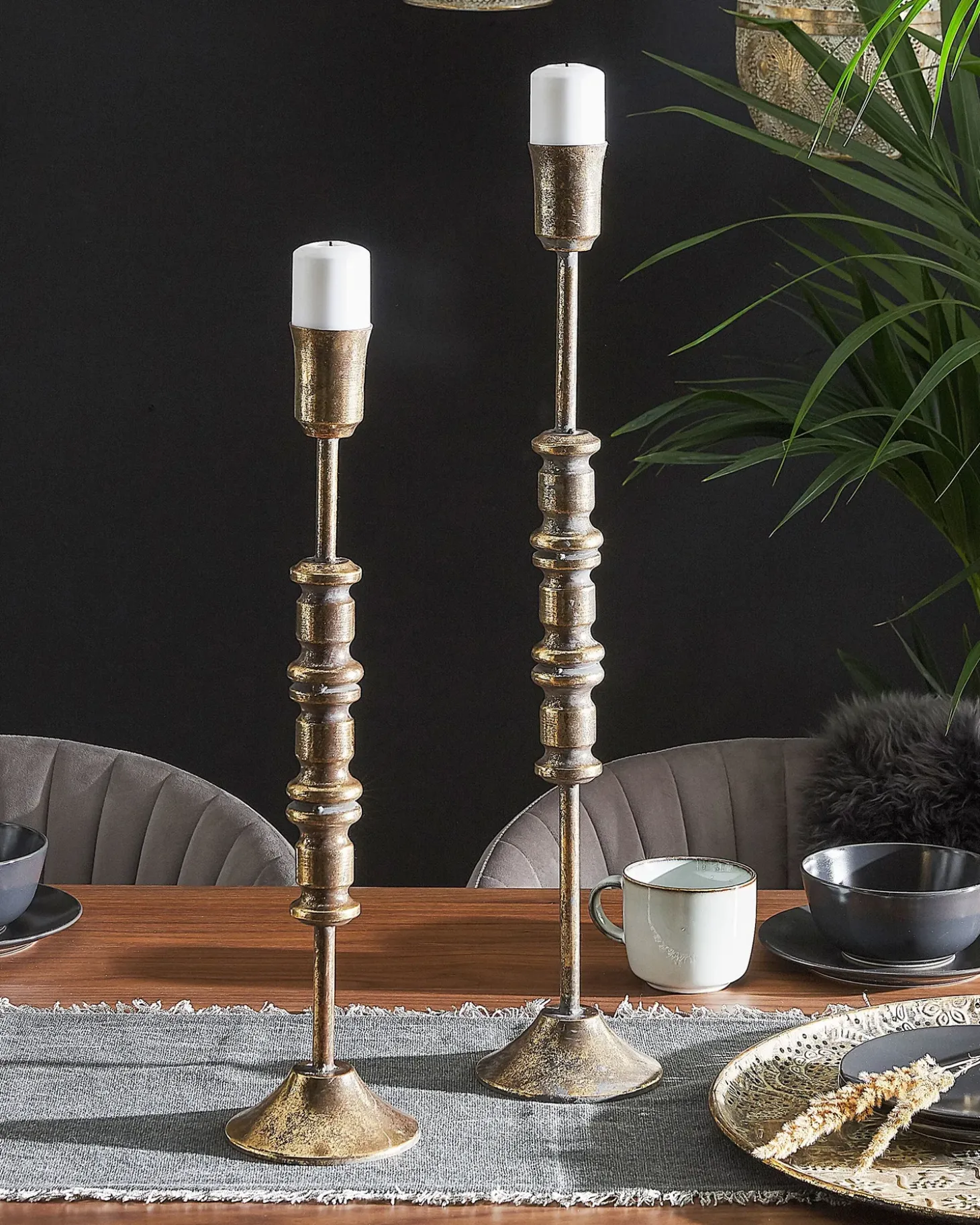 Sæt af 2 lysestager SALAMINA Metal 63/49 cm Guld