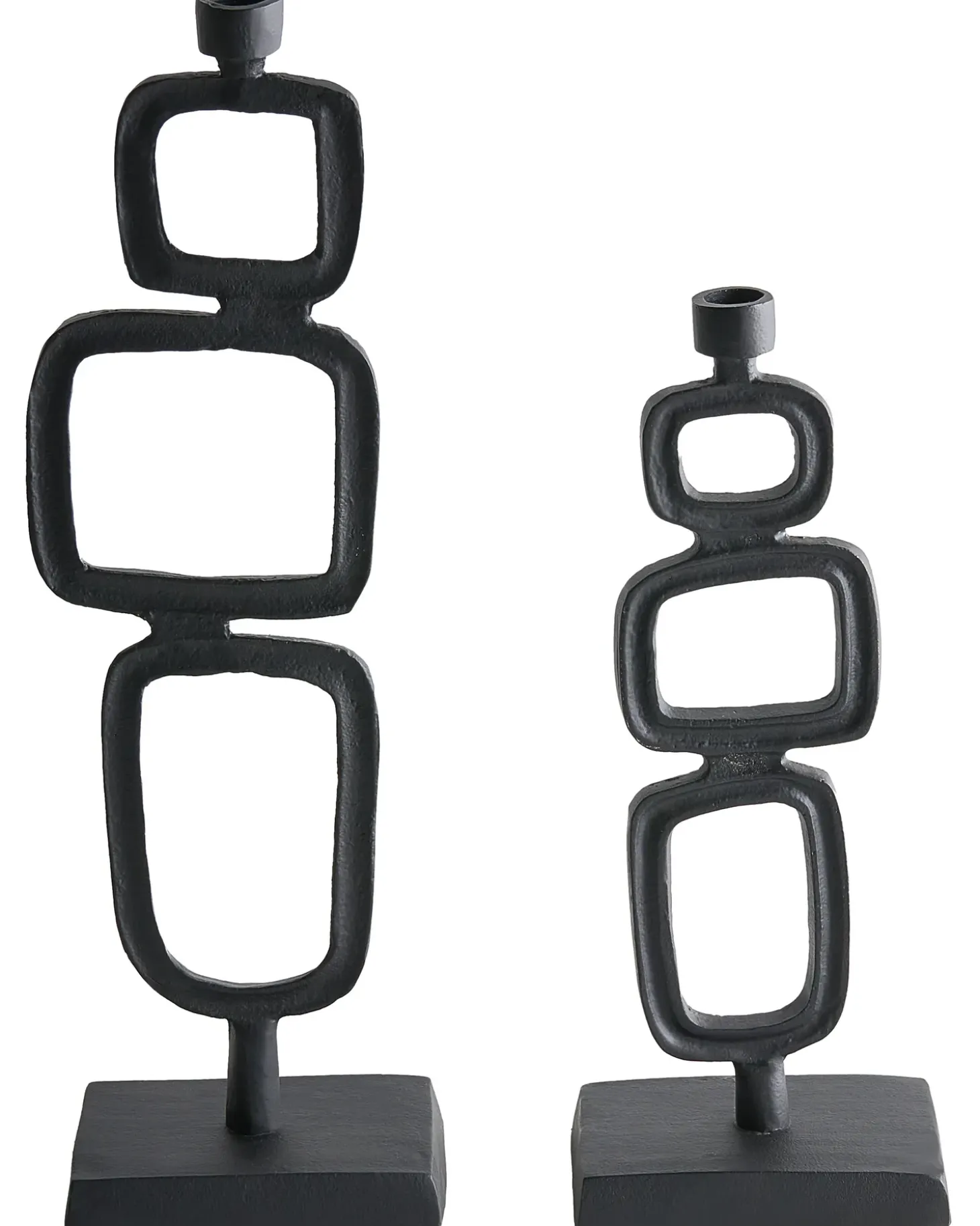Sæt af 2 lysestager SIPANJE Metal 35/48 cm Sort