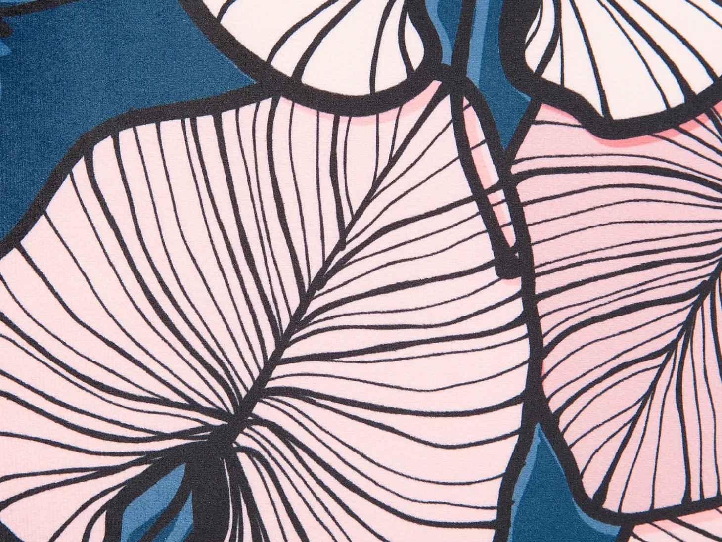 Sæt af 2 pyntepuder CHRYSANTHEMUM Velour 45 x 45 cm Mørkeblå Plante mønster