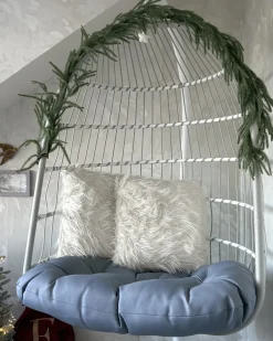 Sæt af 2 pyntepuder DAISY Kunstig pels 45 x 45 cm Lys Beige Ensfarvet