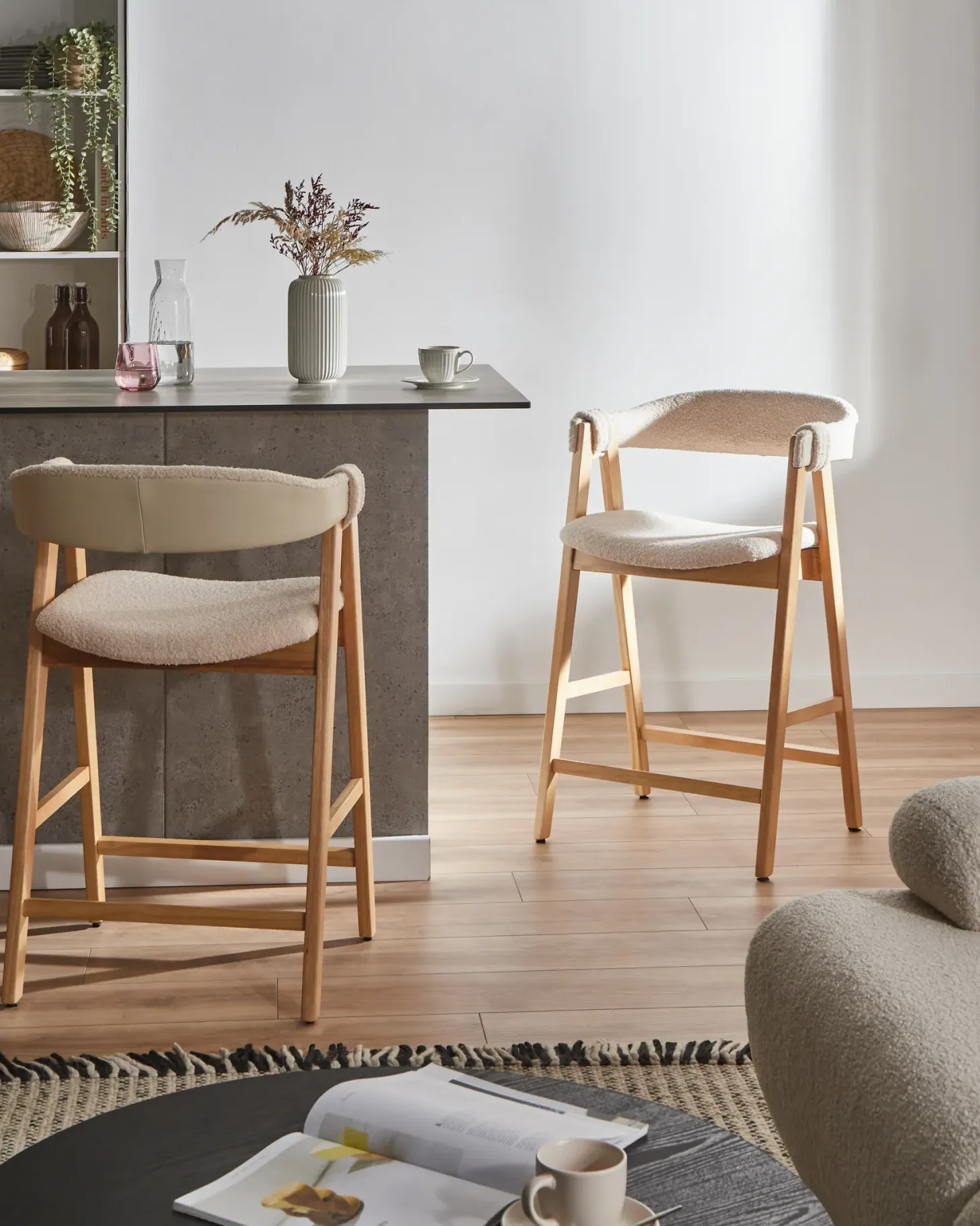 Sæt med 2 barstole DAY Boucle Lysebrun/lys beige