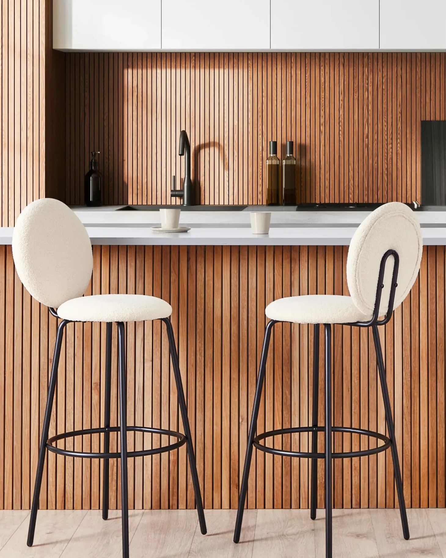 Sæt med 2 barstole EMERY Boucle Lys Beige