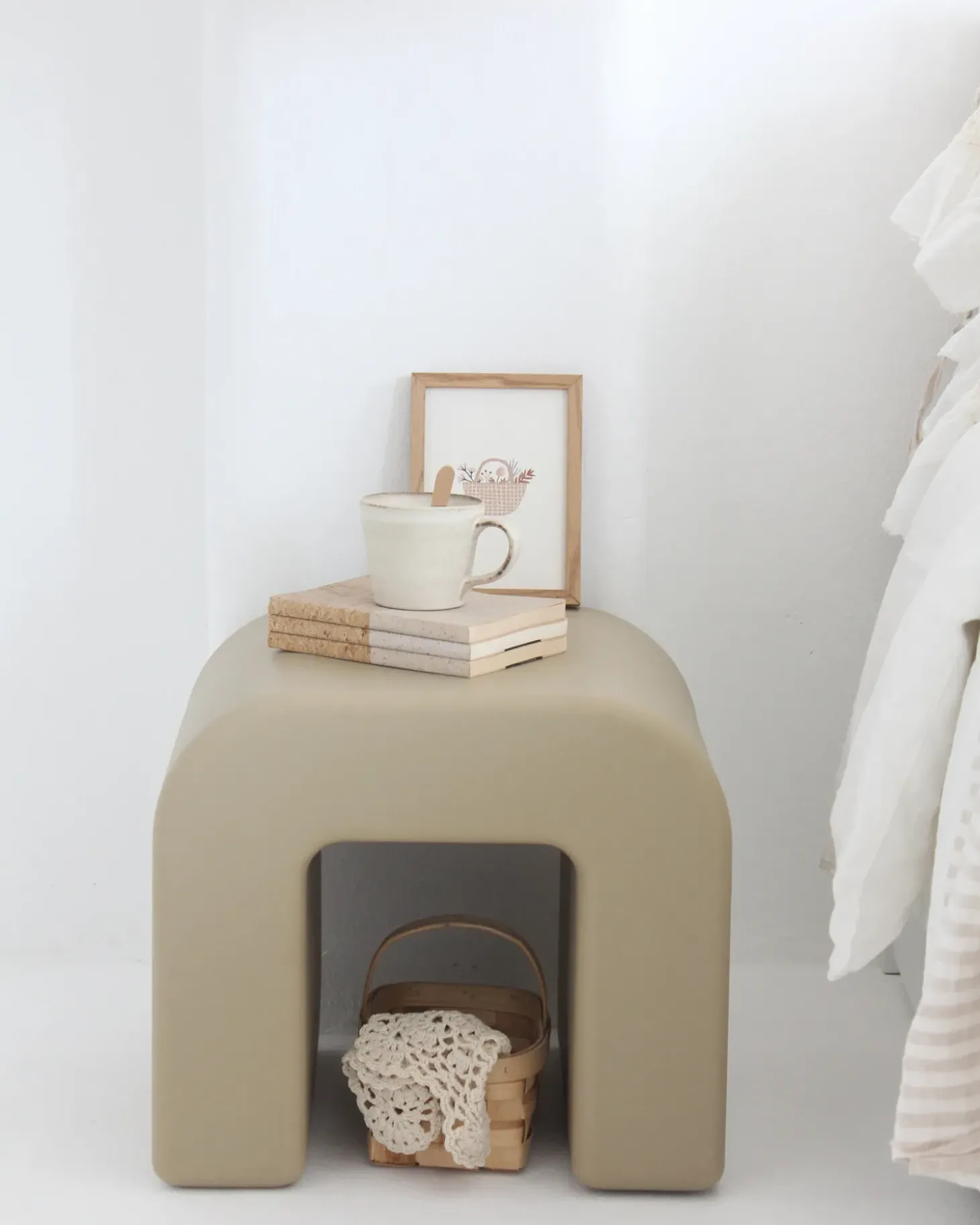 Sæt med 2 sideborde MOZIA Olivengrøn Beige