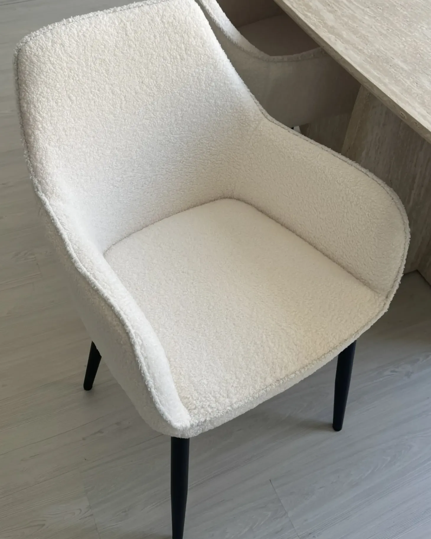 Sæt med 2 spisebordsstole ALDEN Boucle Hvid
